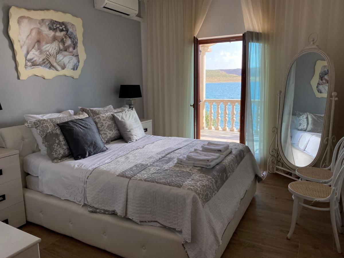 Villa Punta Rovanjska Ngoại thất bức ảnh
